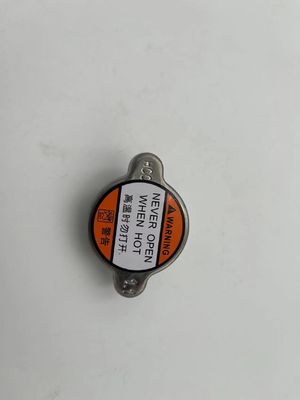 OE NO. 253301R000 ハインダイ用のASSY ラジエーターエンジンパーツ 25330-3K000 25330-38001 25330-33001