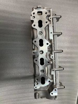 SANTA FÉ III DM 2012-年 2012- HYU D4HB 22100-2f000 552F52FU00用のシリンダーヘッド