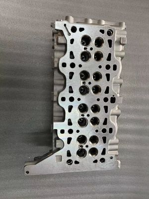 SANTA FÉ III DM 2012-年 2012- HYU D4HB 22100-2f000 552F52FU00用のシリンダーヘッド